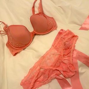 Vintage Pink Victorias Secret Bra + Panty Set